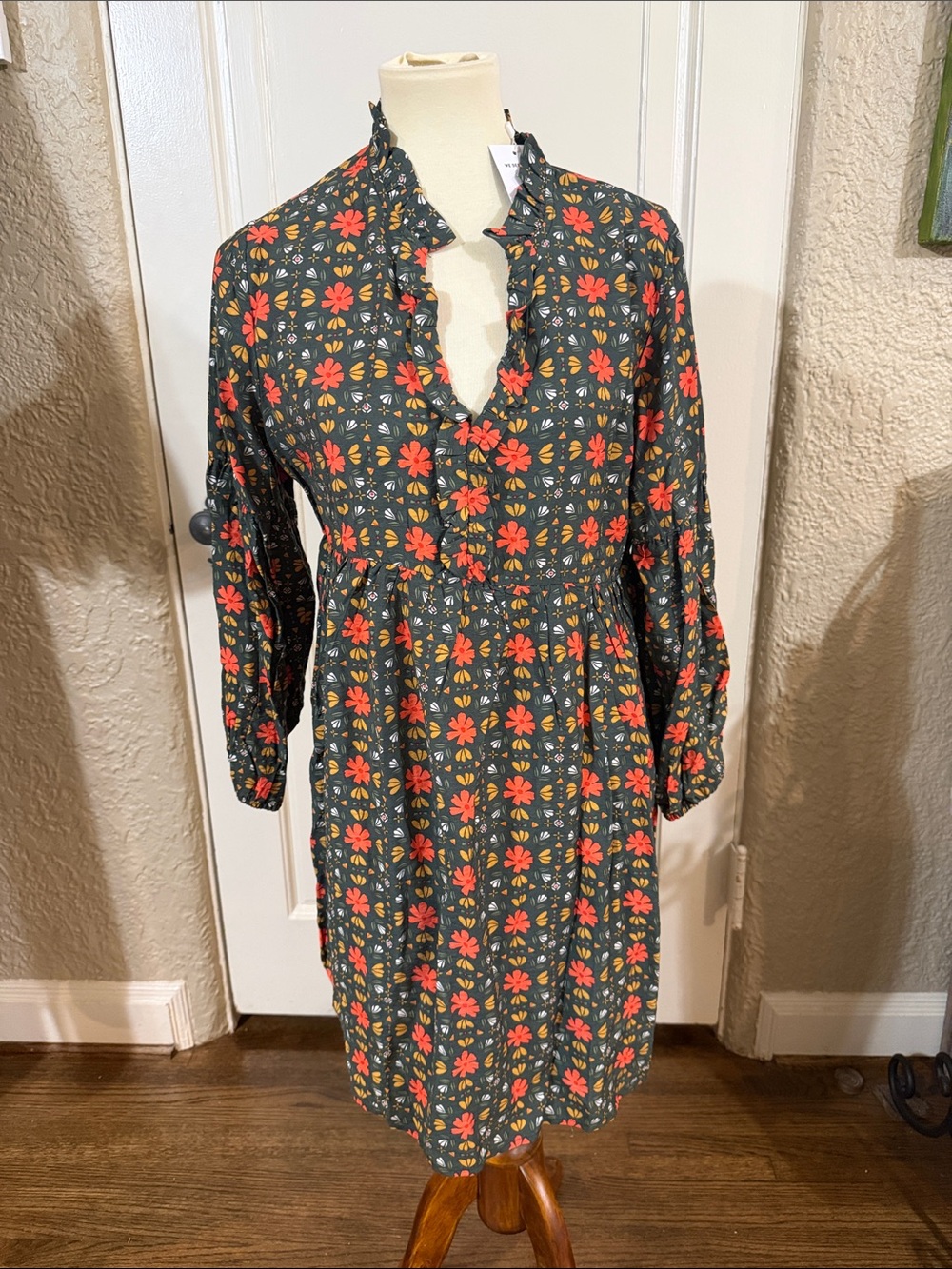 NWT Michelle McDowell Happy Day Harley dress V-Neck Long Sleeve fall floral